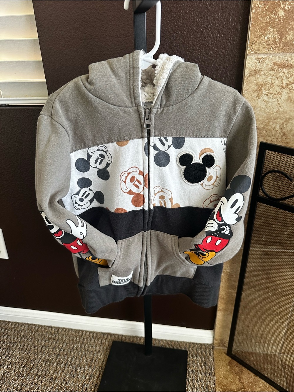 Disney Mickey Mouse Zip Up Hoodie. Kids size 5.